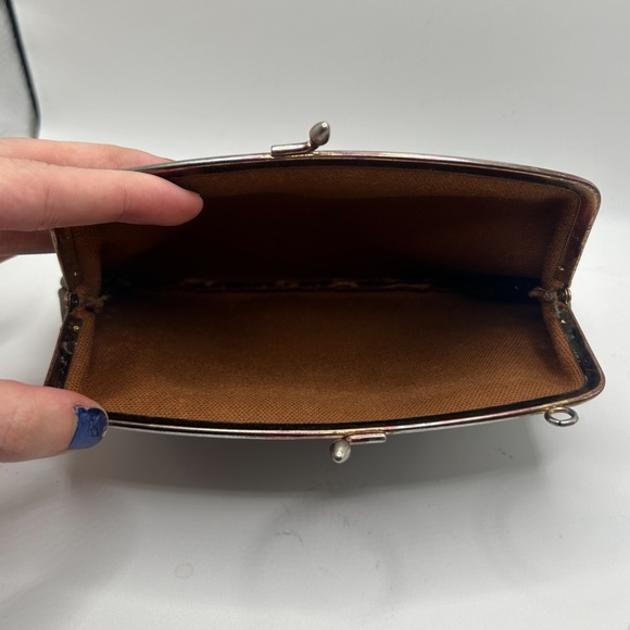 LOUIS VUITTON Vintage Kiss Lock Monogram Pouch Clutch Bag Kisslock RARE - Picture 11 of 15